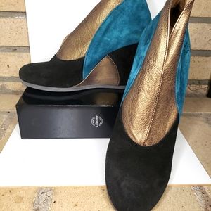 Fly Girls Designer ankle boots, wedge heel